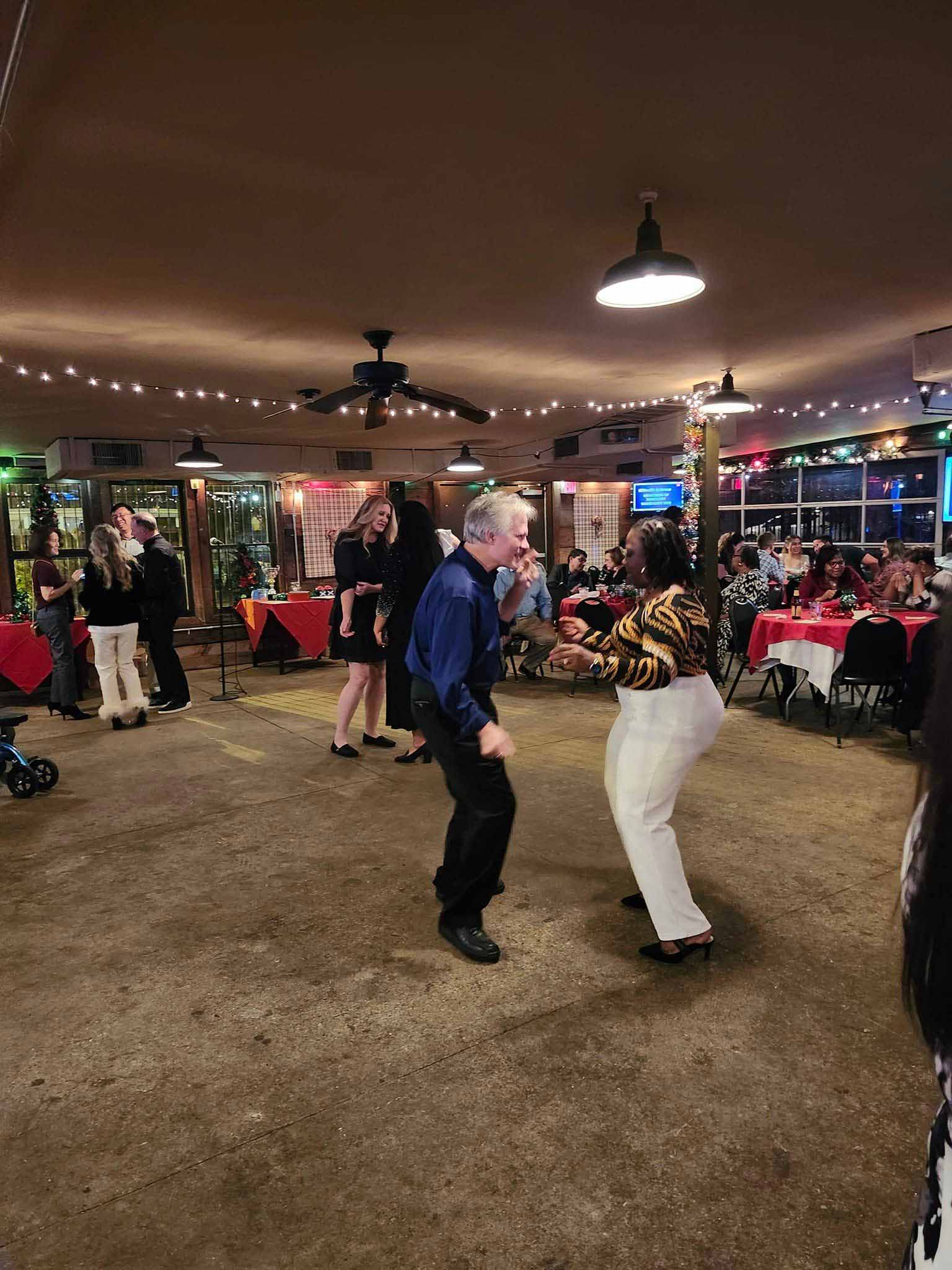DII Holiday Party Dancing