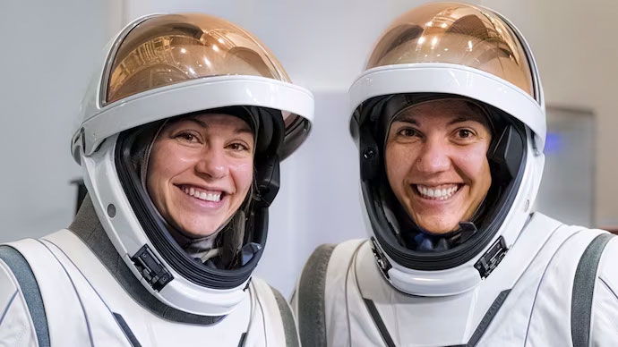 Astronauts Anna Menon and Sarah Gillis